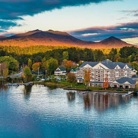 Voco Saranac Lake Ny - Waterfront By Ihg Hotel Buitenkant foto